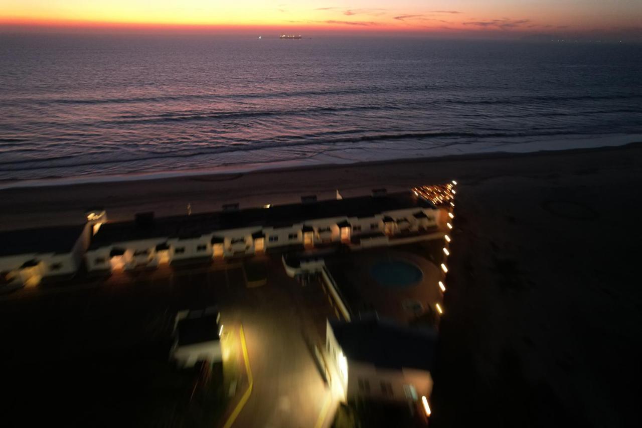 Quinta Pacifica Beachfront Villas 로사리토 외부 사진