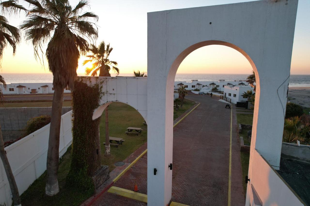 Quinta Pacifica Beachfront Villas 로사리토 외부 사진